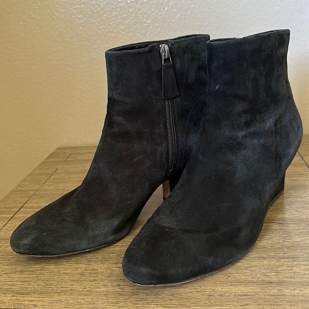 Johnston & Murphy Black Suede Heeled Ankle Boot